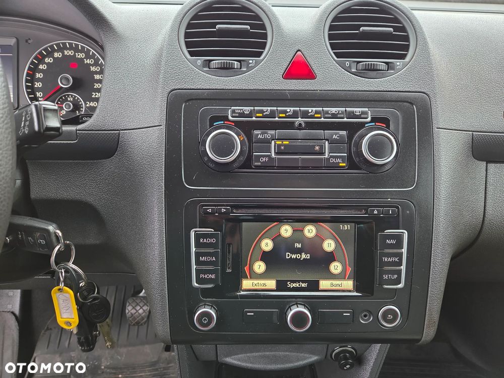 Volkswagen Caddy - 16