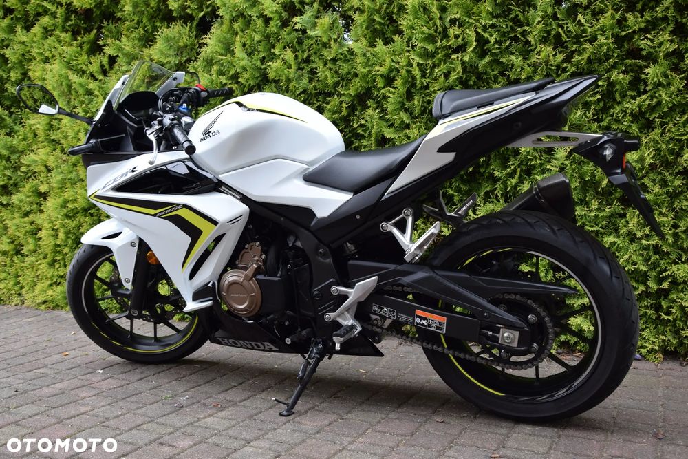 Honda CBR - 4