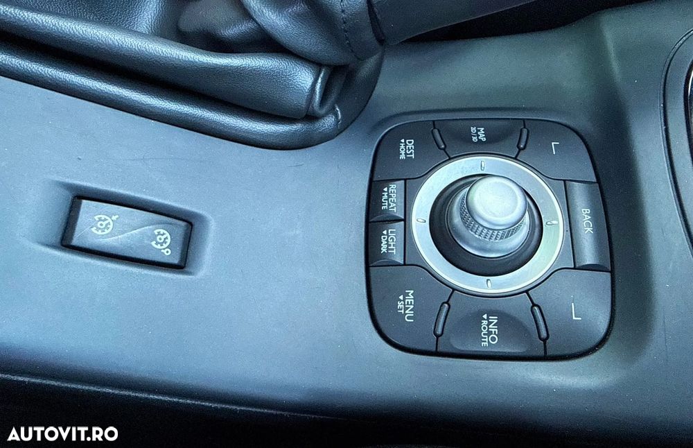 Renault Megane ENERGY dCi 110 Start & Stop Dynamique - 8