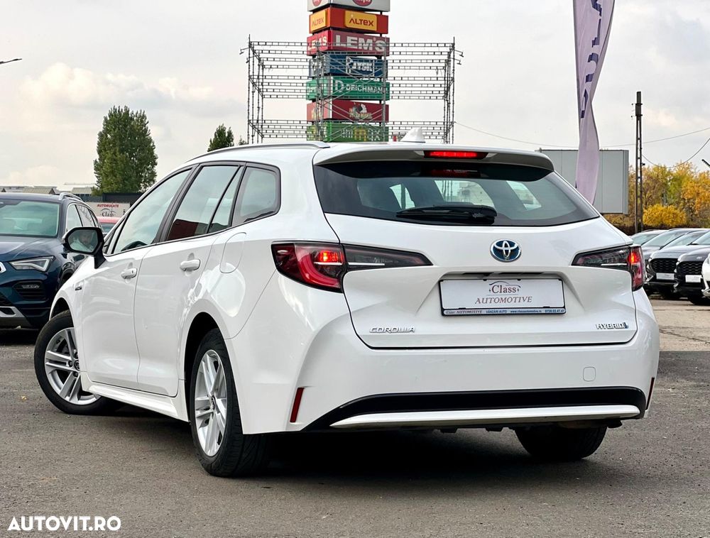 Toyota Corolla - 6