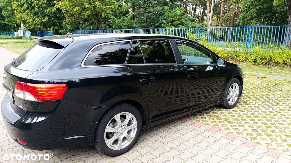 Toyota Avensis - 3