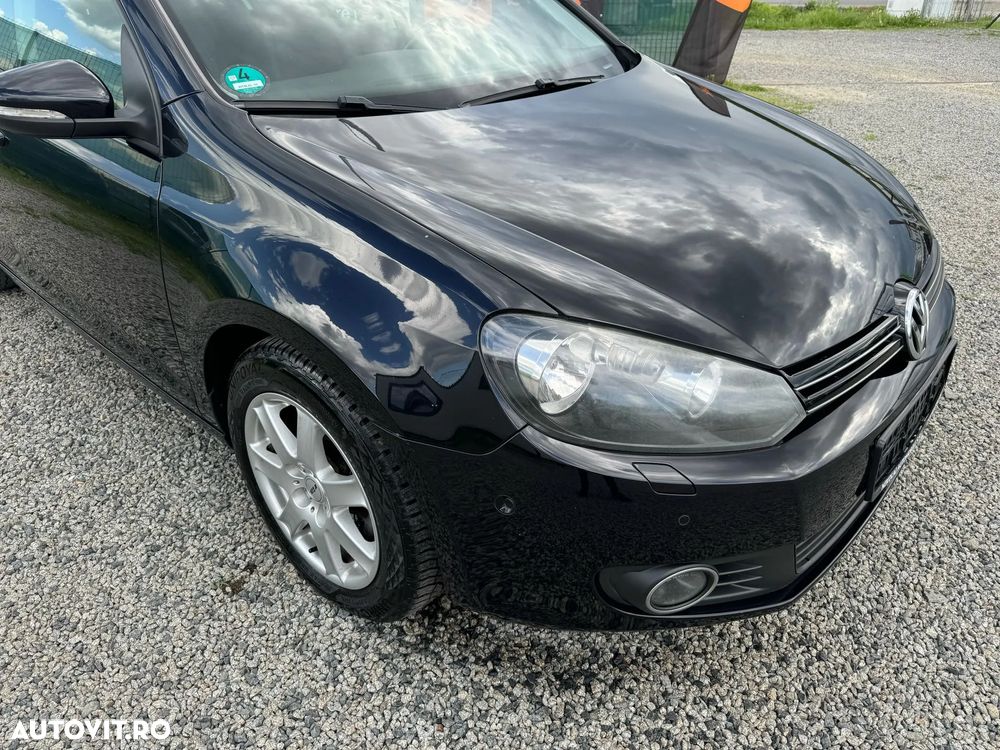 Volkswagen Golf - 22