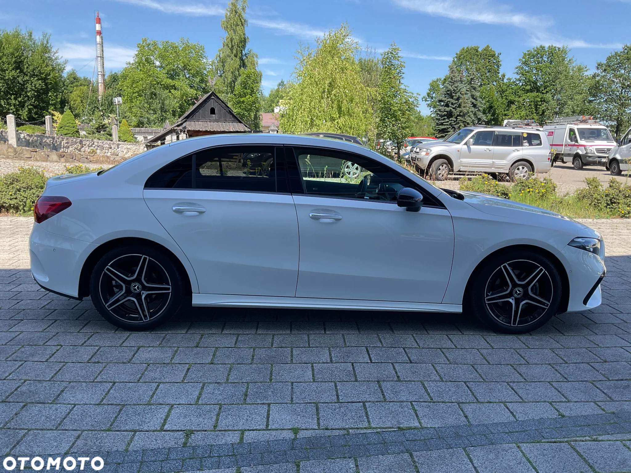 Mercedes-Benz Klasa A 200 d AMG Line 8G-DCT - 7