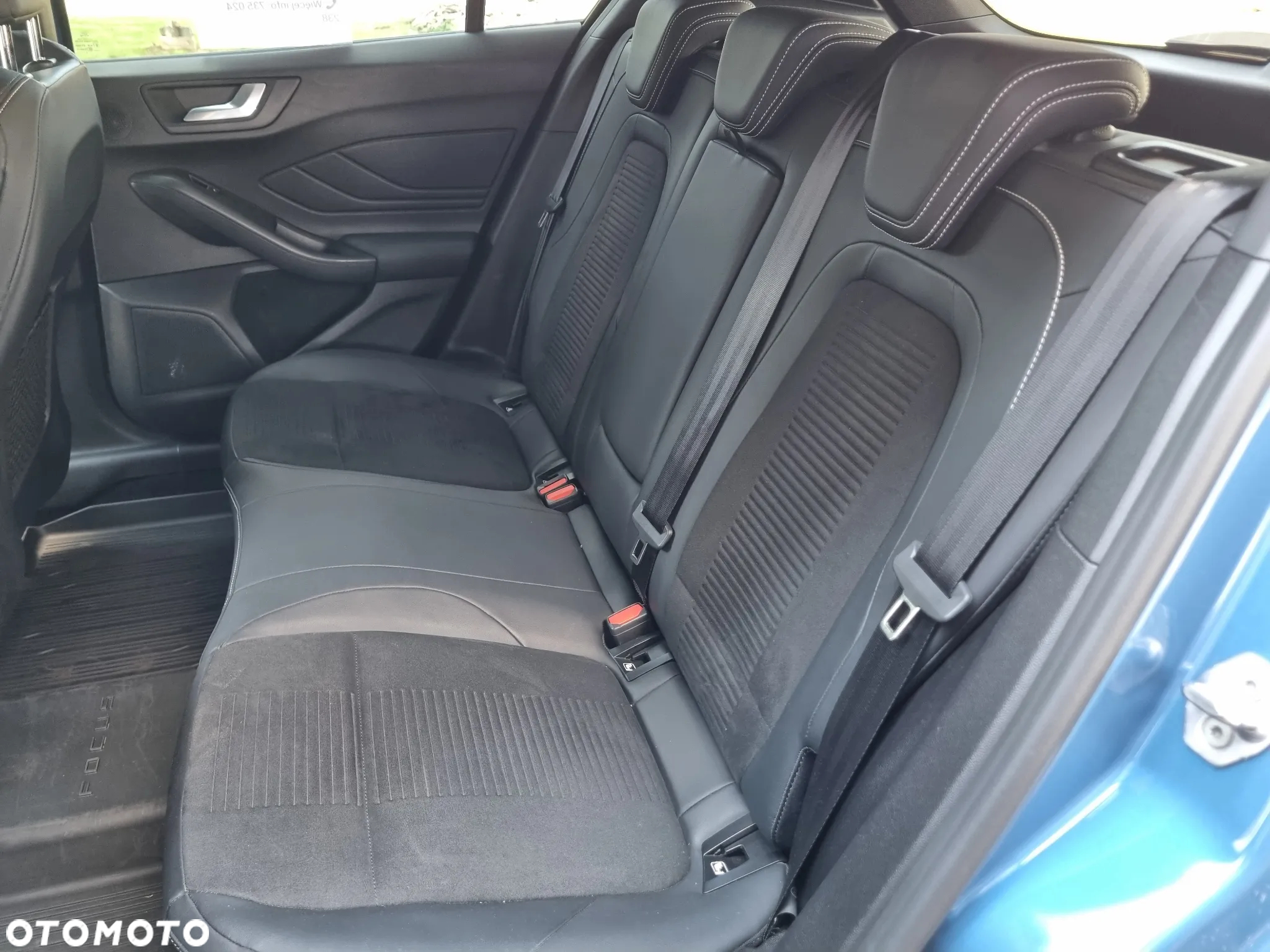 Ford Focus 2.3 EcoBoost ST-3 - 18