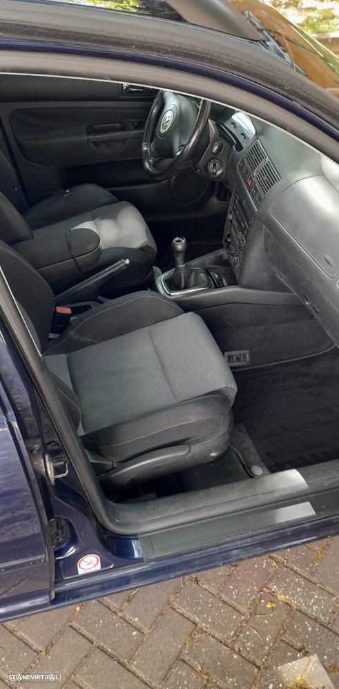 VW Golf Variant 1.9 TDi Confl AC - 10