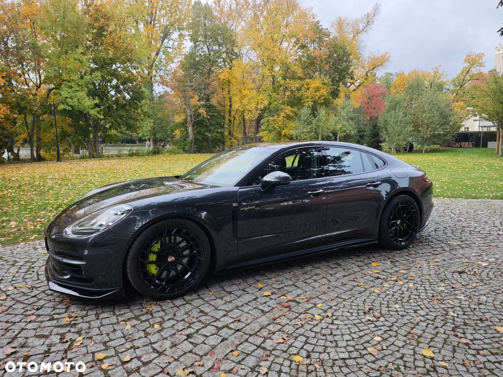 Porsche Panamera 4 E-Hybrid - 6