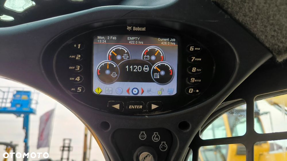Bobcat S450 - 14