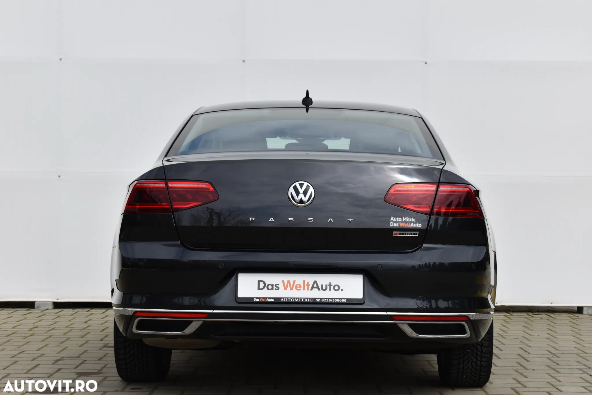 Volkswagen Passat 2.0 TDI SCR 4Mot DSG Highline - 11