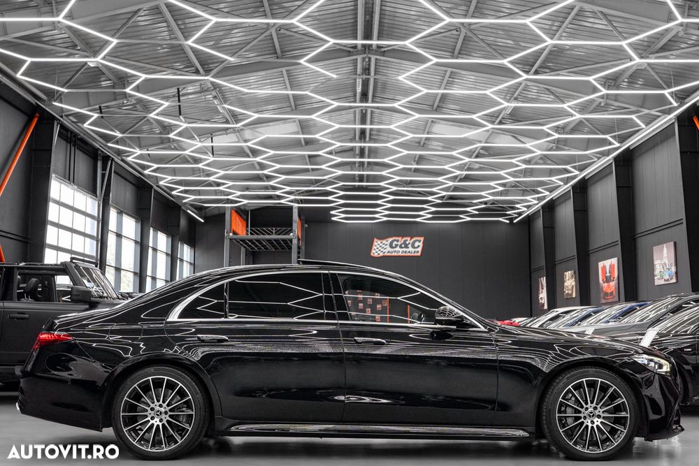 Mercedes-Benz S 500 4MATIC MHEV - 31