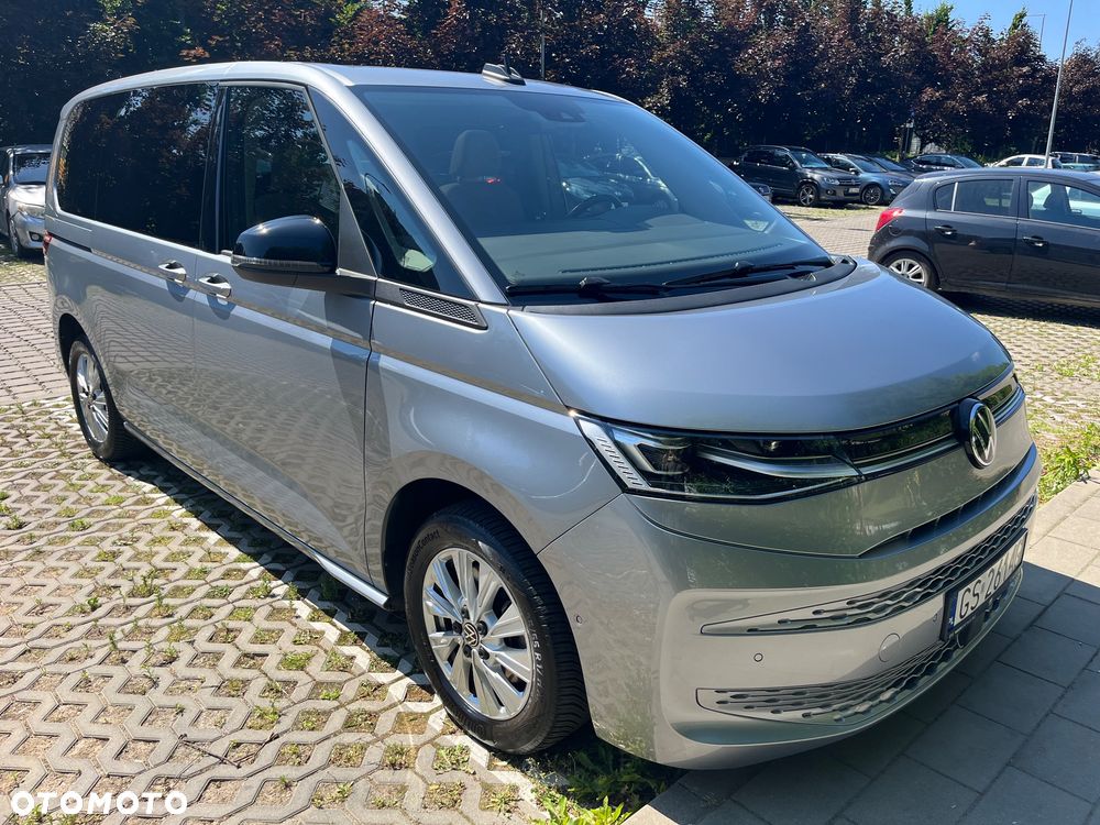 Volkswagen Multivan - 1