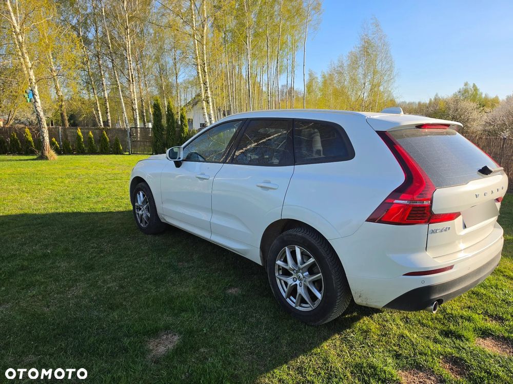 Volvo XC 60 D4 AWD Momentum - 11