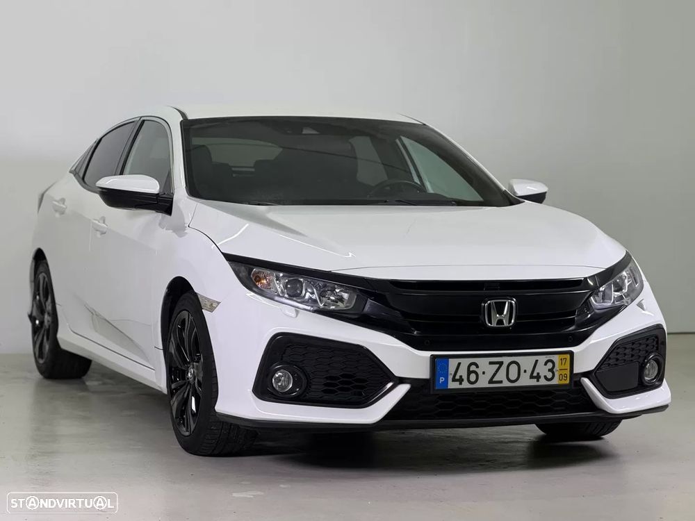 Honda Civic 1.0 i-VTEC Executive Premium - 1
