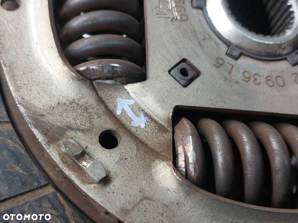 SPRZĘGŁO TARCZA + DOCISK + ŁOŻYSKO + KOŁO ZAMACHOWE AUDI A3 8L 1.9 TDI - 6