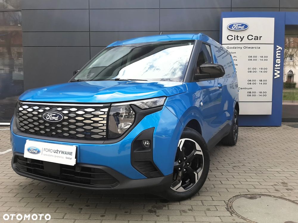 Ford Courier - 18