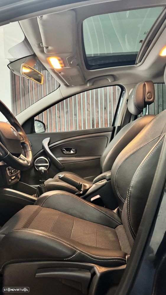 Renault Mégane Sport Tourer 1.5 dCi GT Line - 9