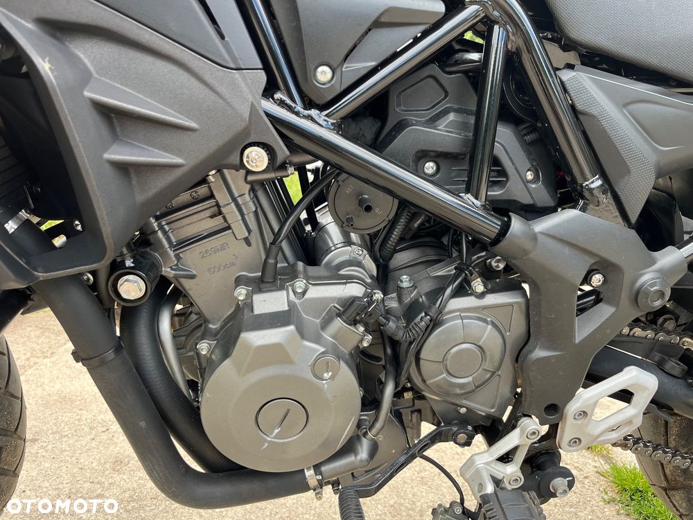 Benelli TRK 502X - 9