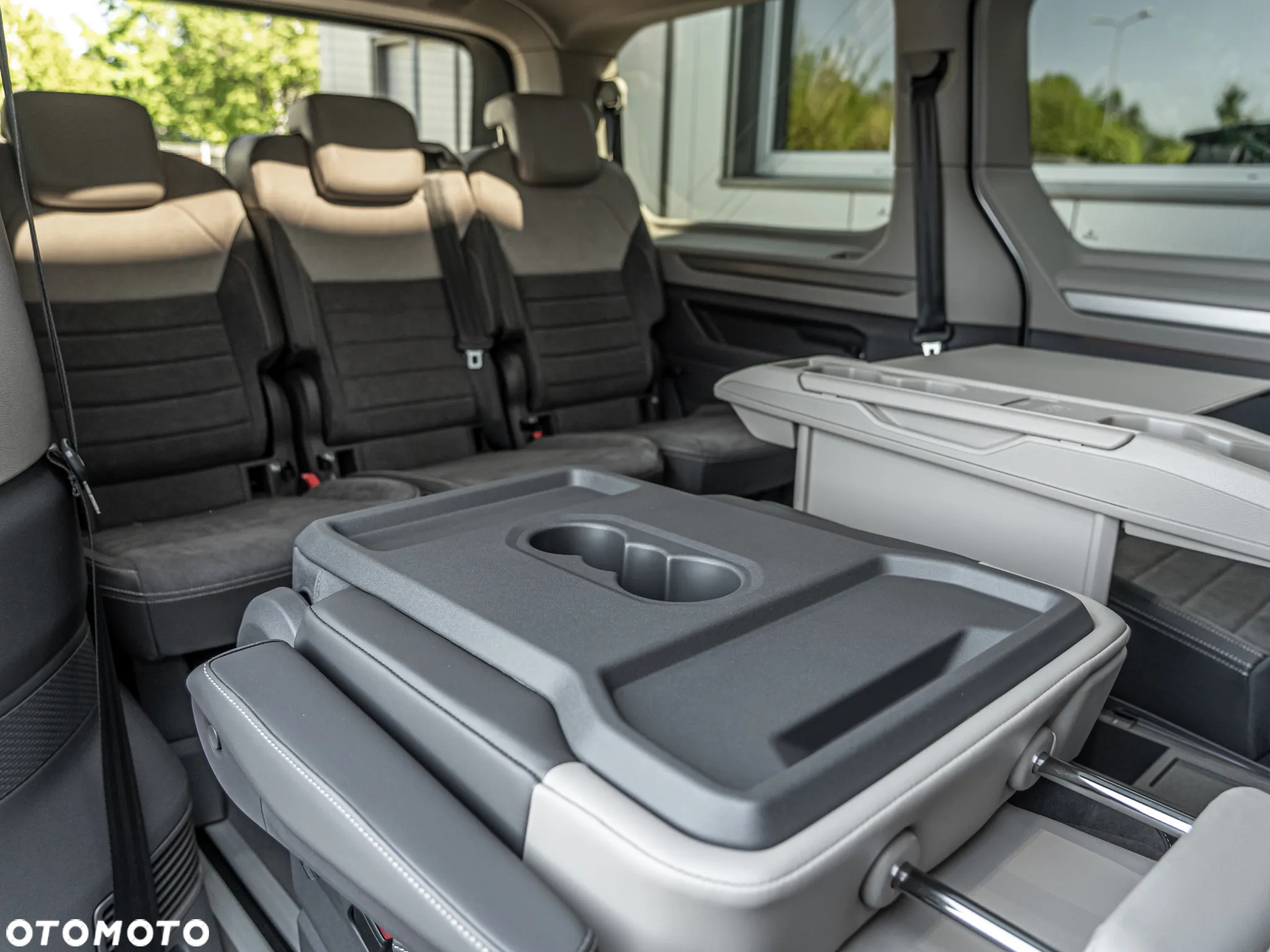 Volkswagen Multivan 2.0 TSI L2 Edition DSG - 26