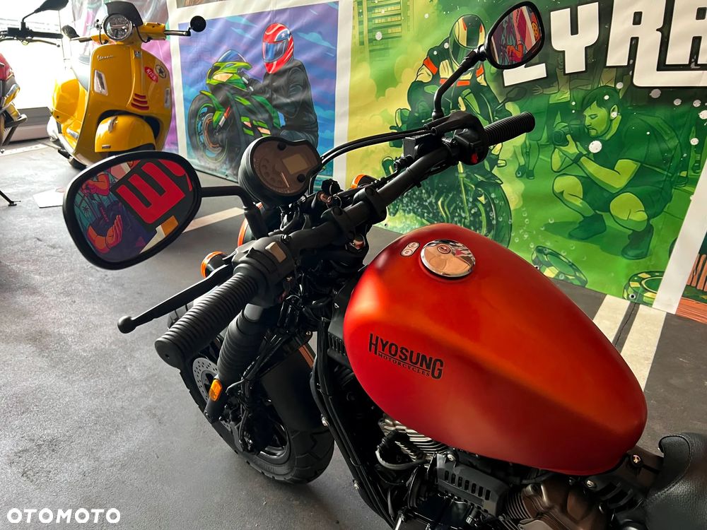 Hyosung GV - 18