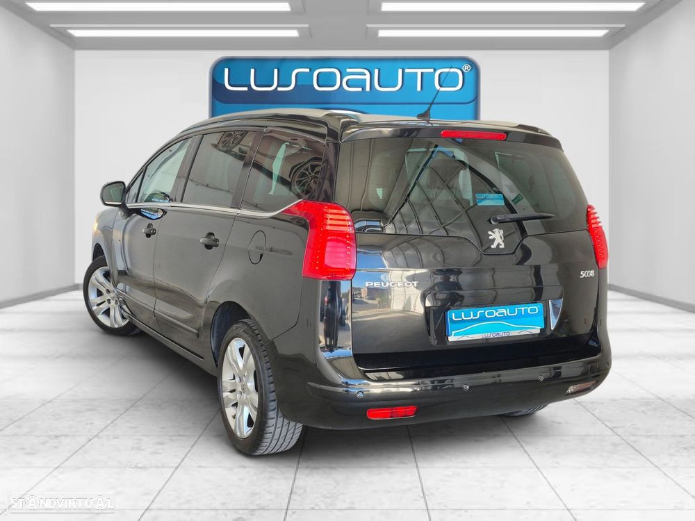 Peugeot 5008 1.6 HDi Executive JLL17 - 8