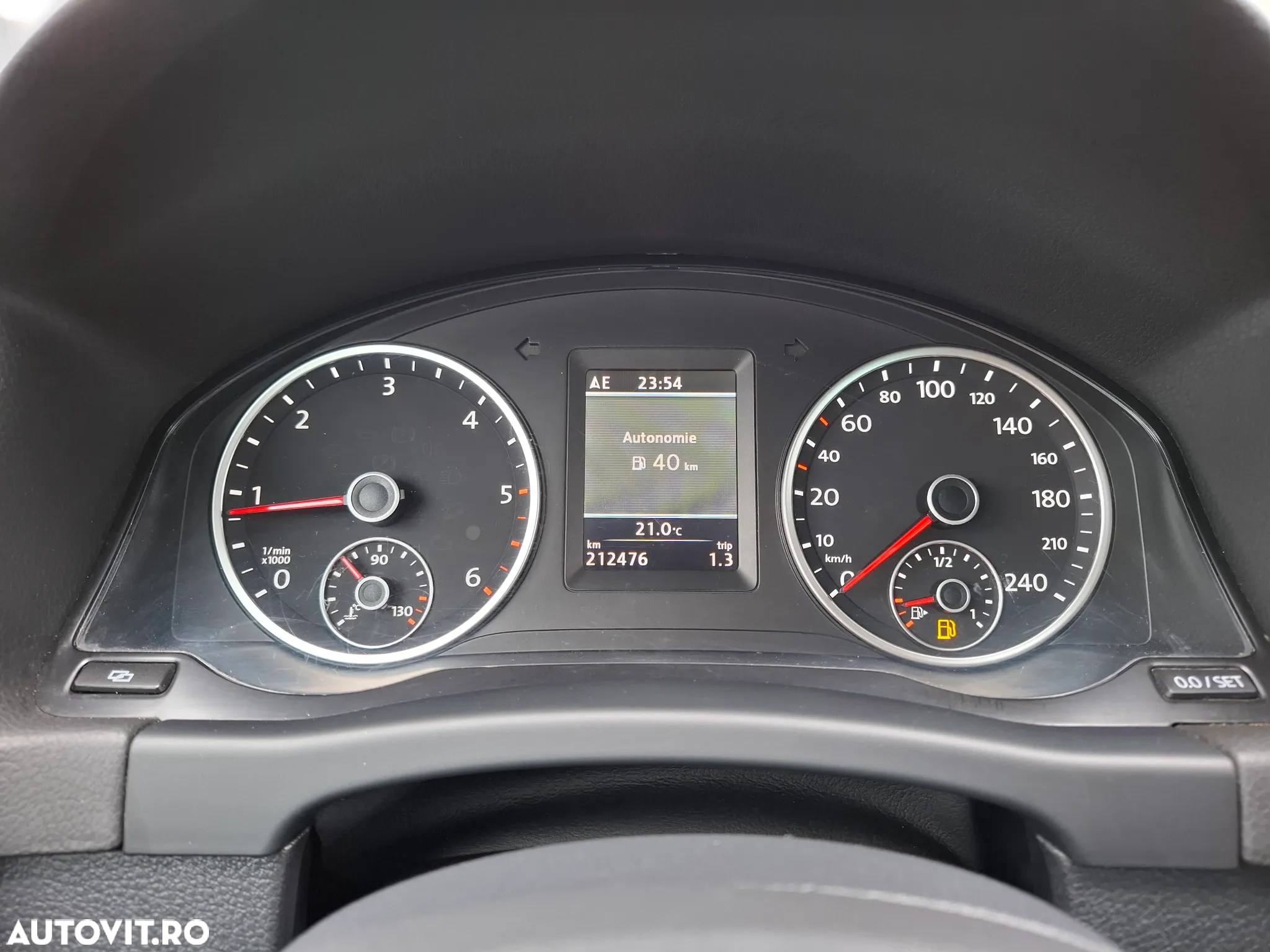 Volkswagen Tiguan 2.0 TDI BMT Sport & Style - 8