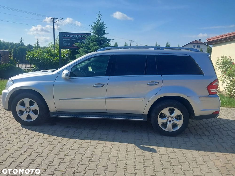 Mercedes-Benz GL 450 - 8