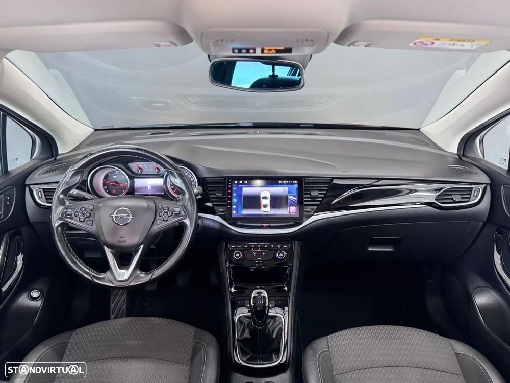 Opel Astra Sports Tourer - 6