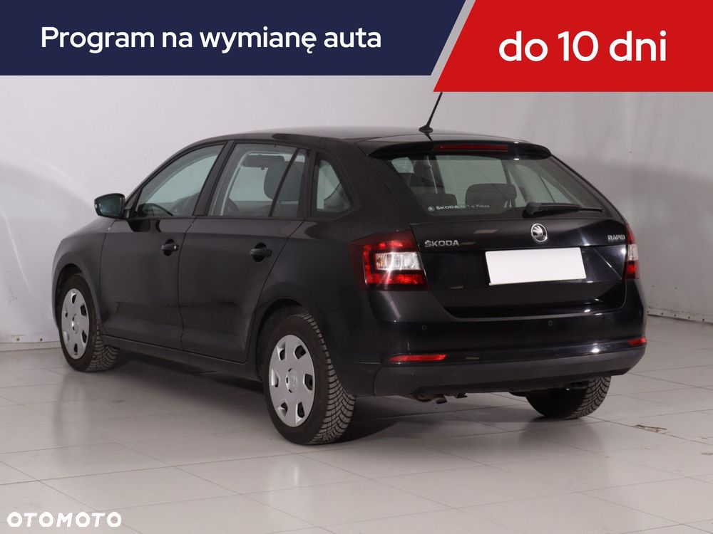 Skoda RAPID - 6