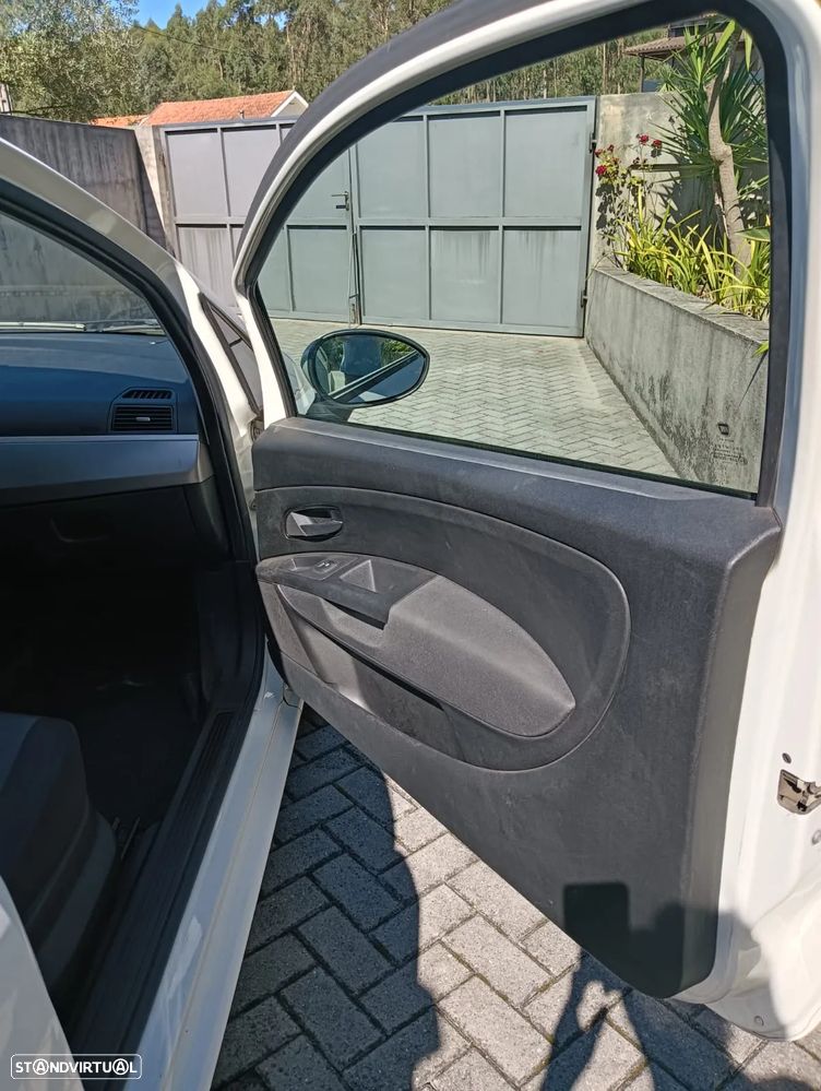 Fiat Punto - 16