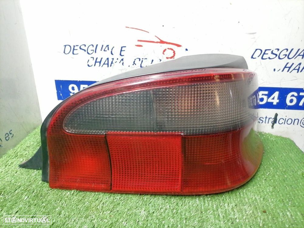 FAROLIM TRASEIRO DIREITO CITROEN SAXO 1998 - - 4