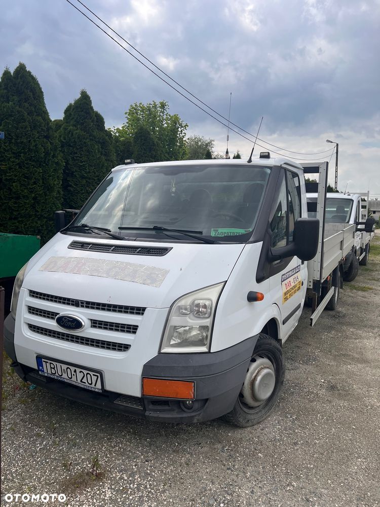 Ford Transit - 1