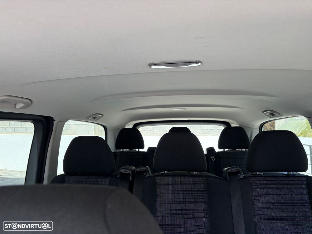 Mercedes-Benz Vito Tourer Extra-Longa Aut. PRO - 24