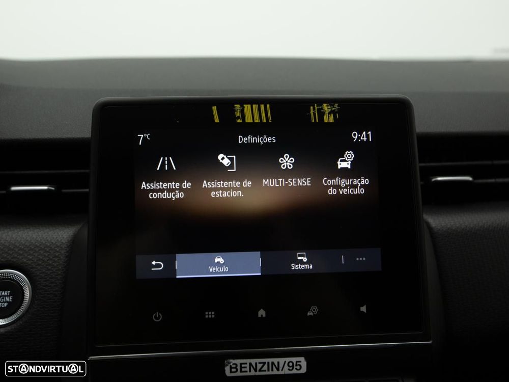 Renault Clio TCe 100 INTENS - 26