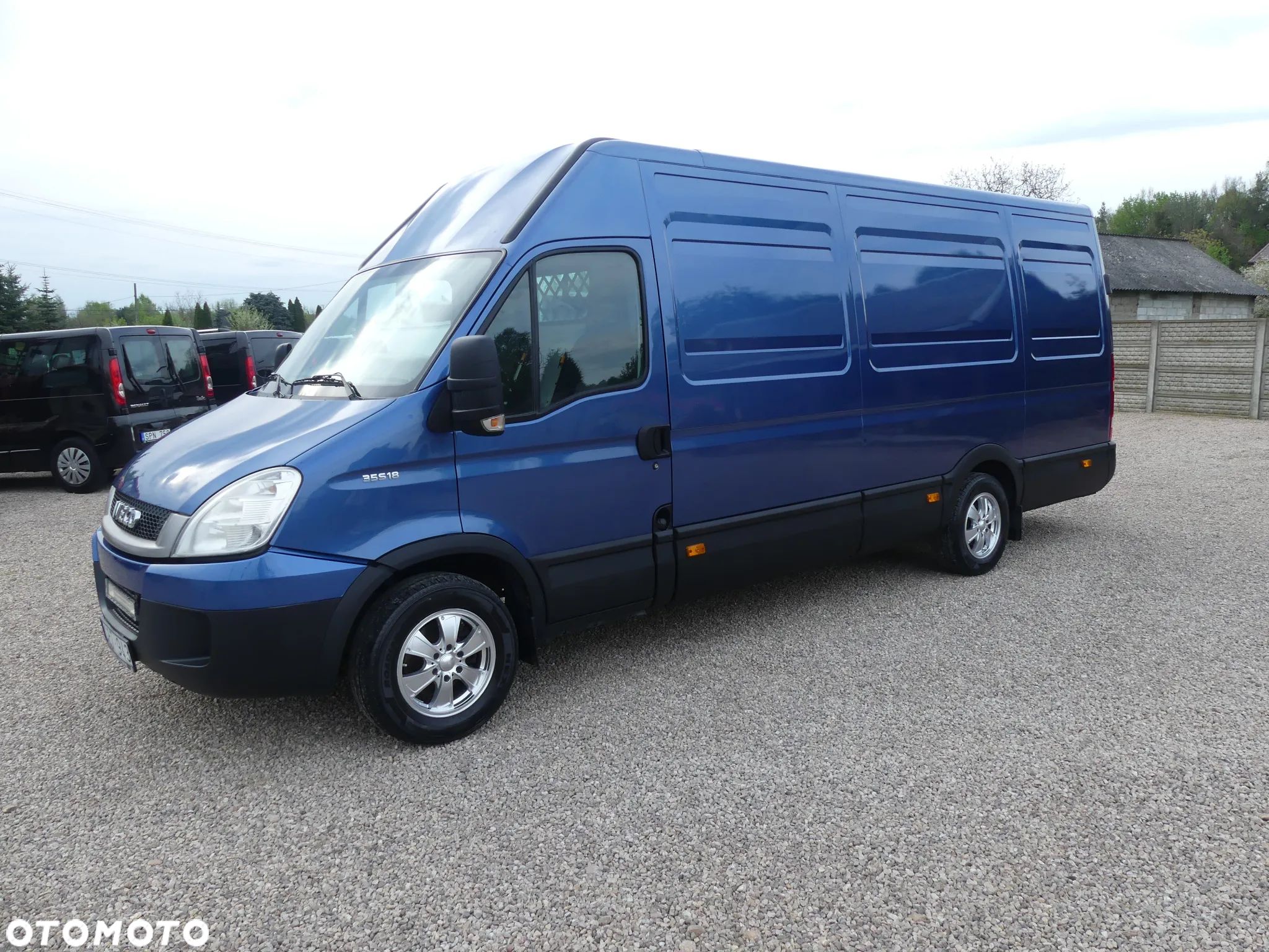 Iveco DAILY 35C18 - 1