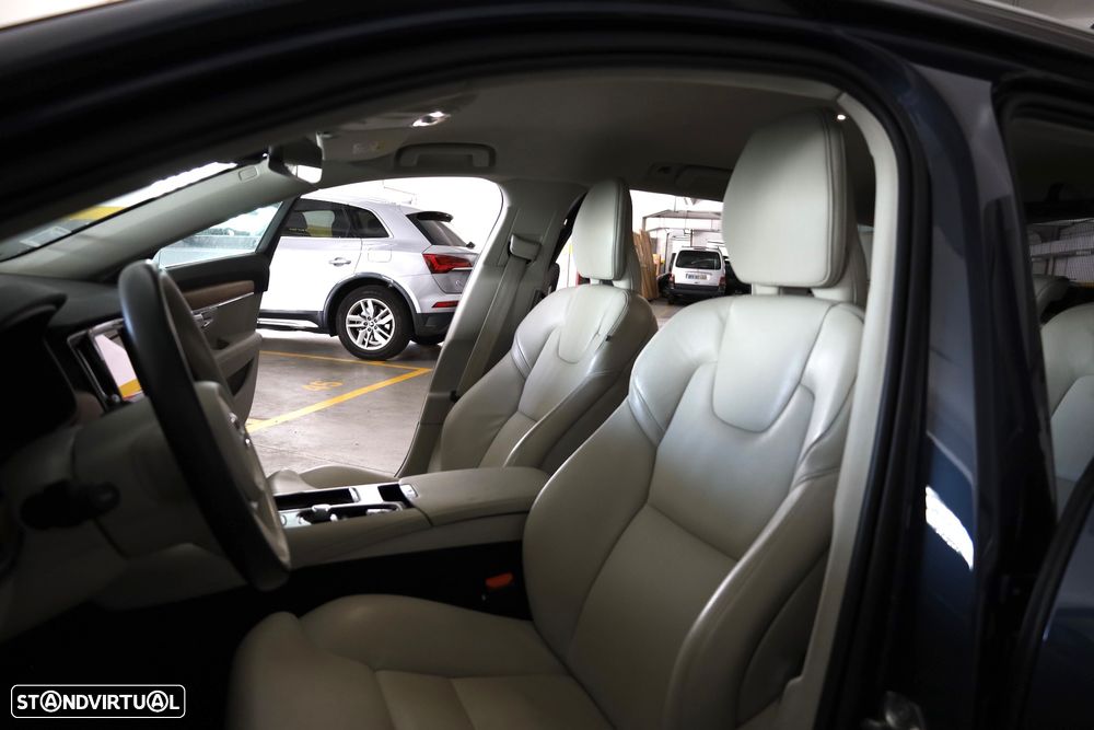 Volvo V90 2.0 T8 PHEV Inscription Expression AWD - 11