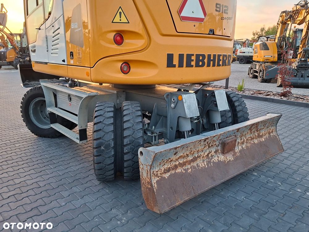 Liebherr A912 ROTOTILT ze szczypcami Super Stan - 6