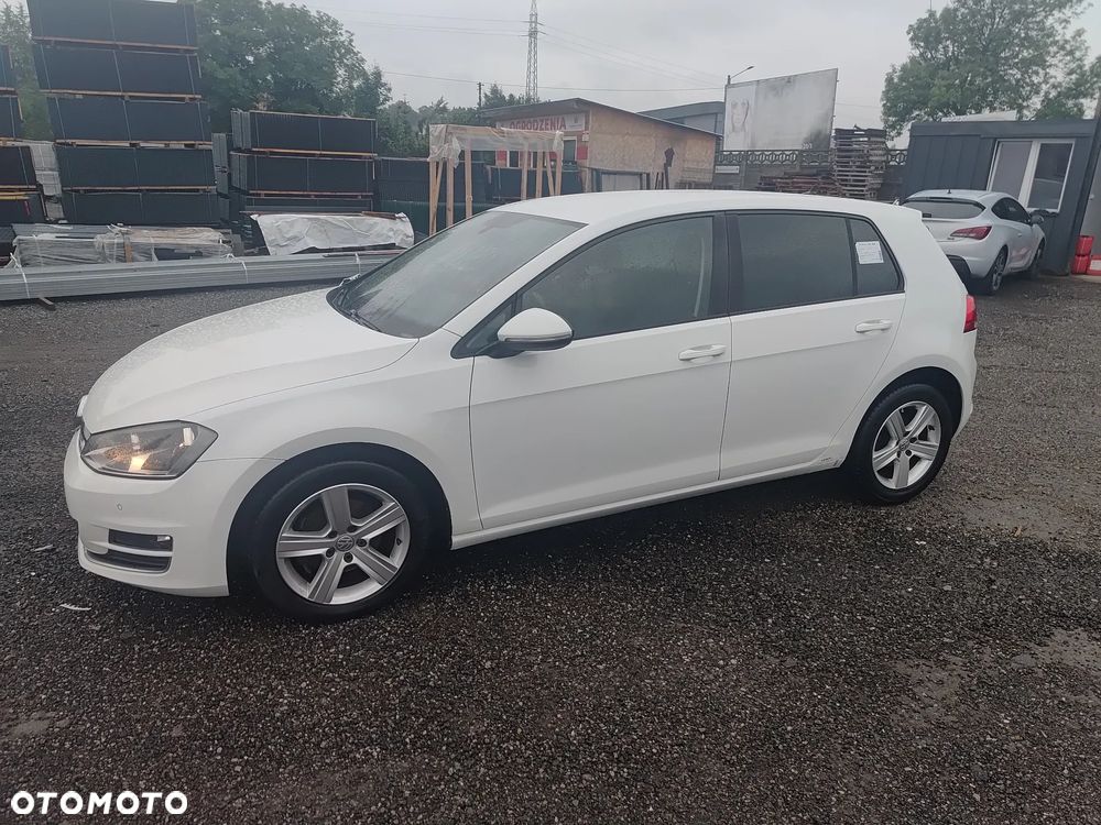 Volkswagen Golf 1.6 TDI Trendline - 4