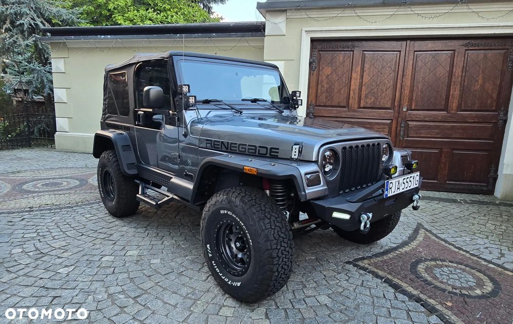Jeep Wrangler - 1