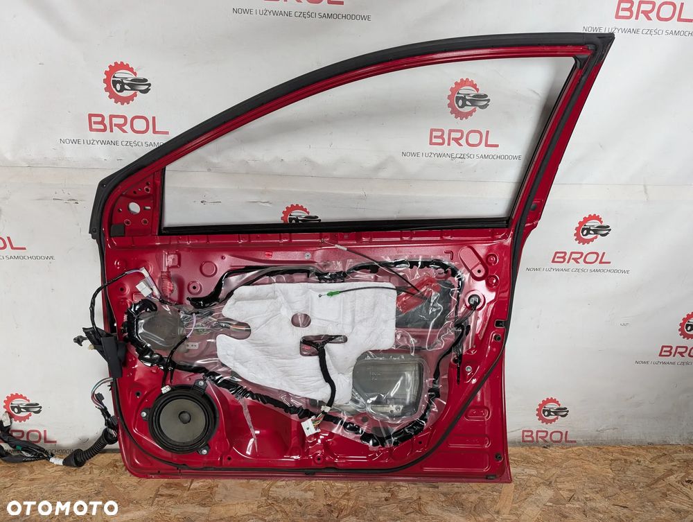 DRZWI PRZEDNIE PRAWE TOYOTA AURIS E18 3R3 - 5