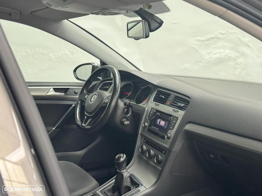 VW Golf Variant 1.6 TDi BlueMotion Comfortline - 23