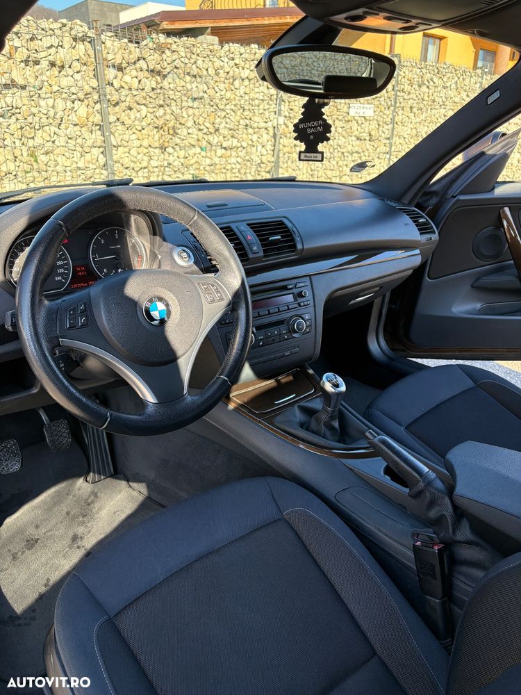BMW Seria 1 118d - 6
