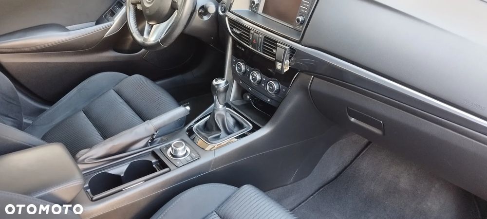 Mazda 6 - 21
