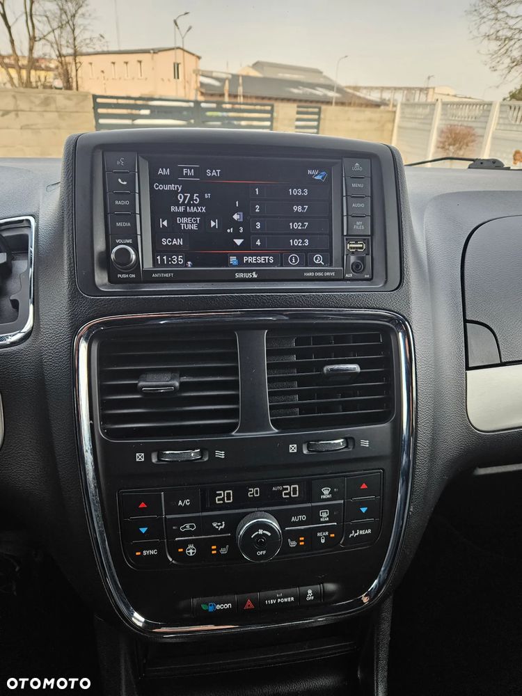 Dodge Grand Caravan 3.6 R/T - 15