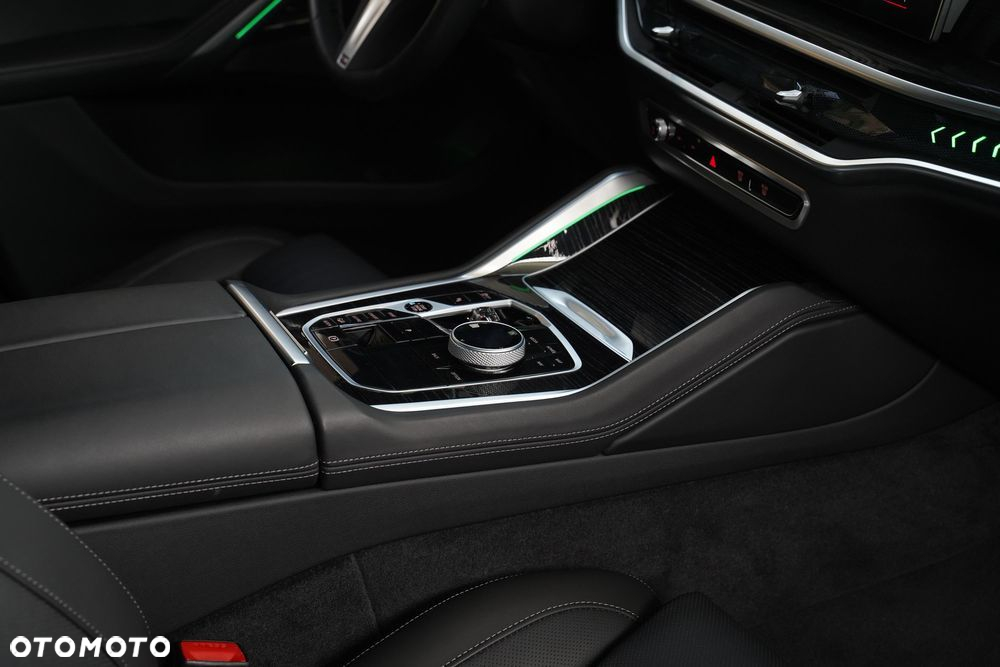 BMW X6 xDrive30d mHEV sport - 13