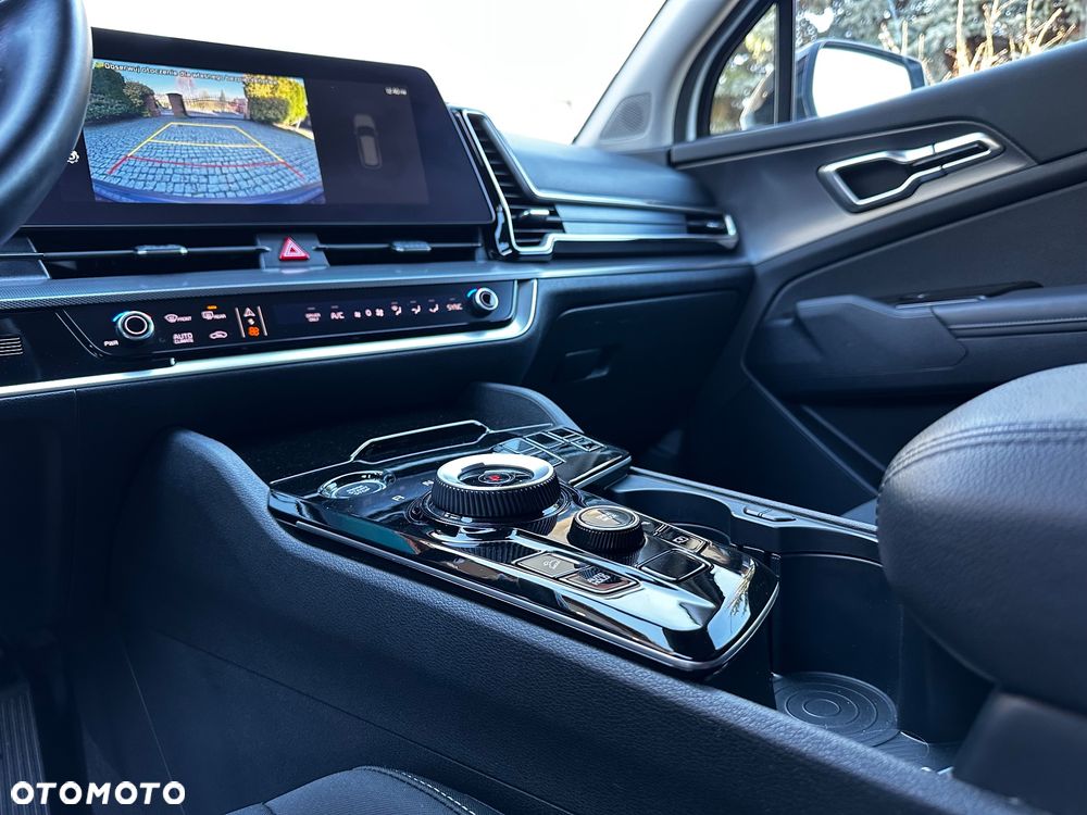 Kia Sportage 1.6 T-GDI HEV Business Line 2WD - 22