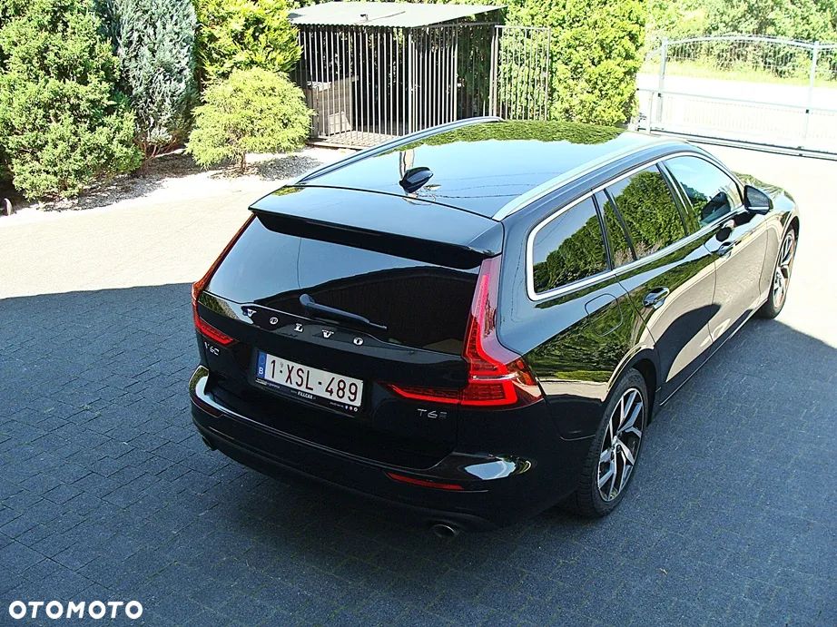 Volvo V60 T6 AWD Recharge Plus Dark - 30