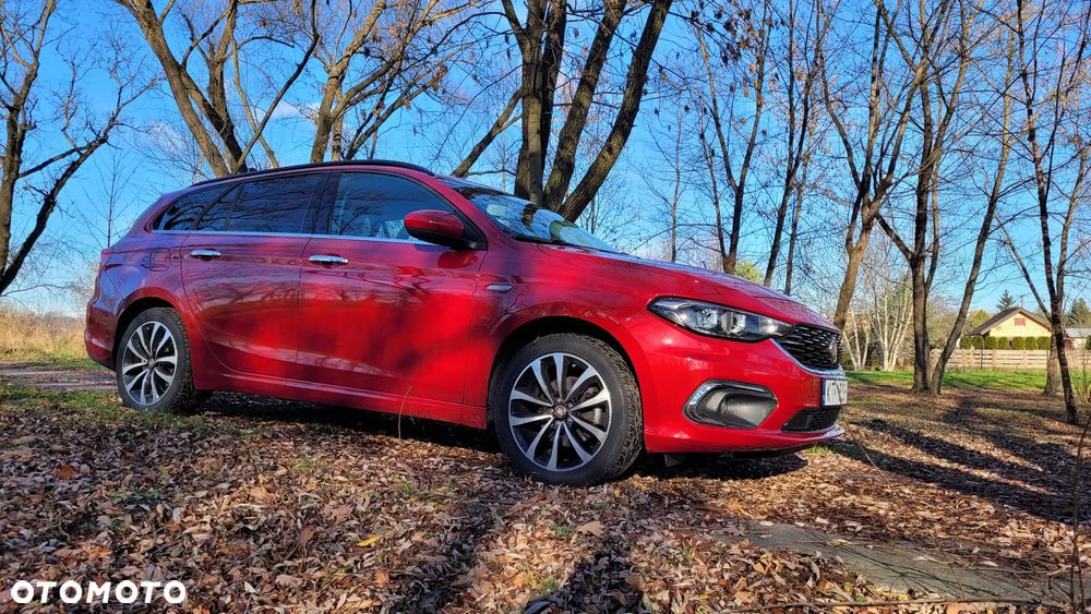 Fiat Tipo 1.4 T-Jet 16v Lounge EU6d - 22