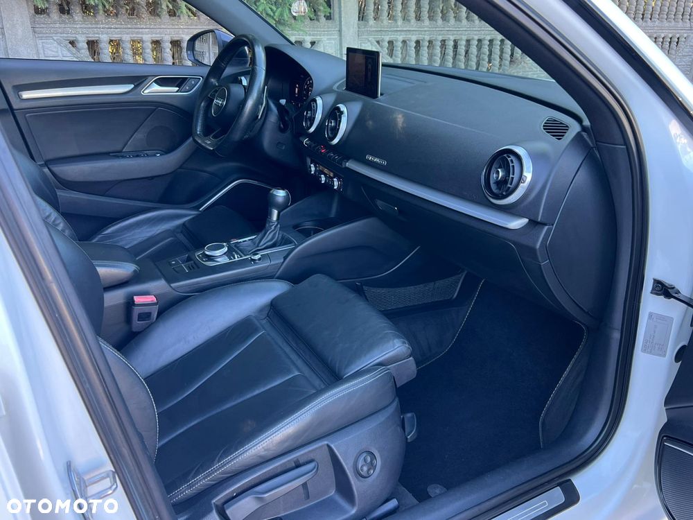 Audi S3 Sportback - 13