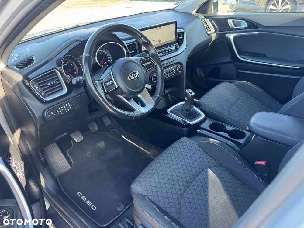 Kia Ceed 1.0 T-GDI 120 OPF Nightline Edition - 13