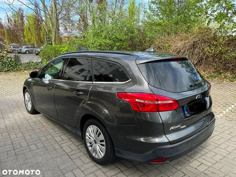 Ford Focus - 2