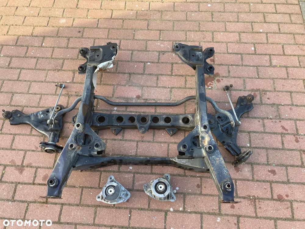 MERCEDES W447 VITO WÓZEK SANKI BELKA TRAWERS 2WD 2.2 CDi - 1